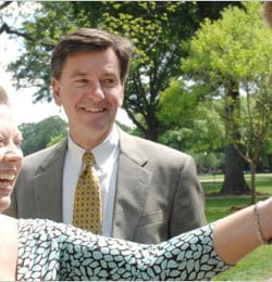 college freshmen tips: dealing with parents