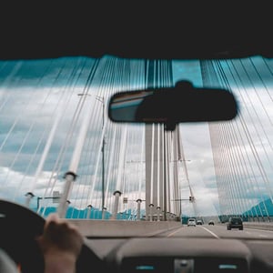 The Ultimate Lyft Vs. Uber Comparison (For Drivers and Riders)