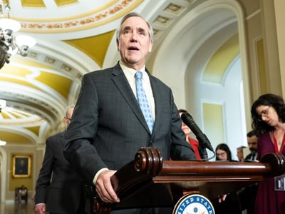 U.S. Senator Jeff Merkley (D-OR) speaking at a press conference at the U.S. Capitol in Washington, D.C. (Photo by Michael Brochstein/Sipa USA)