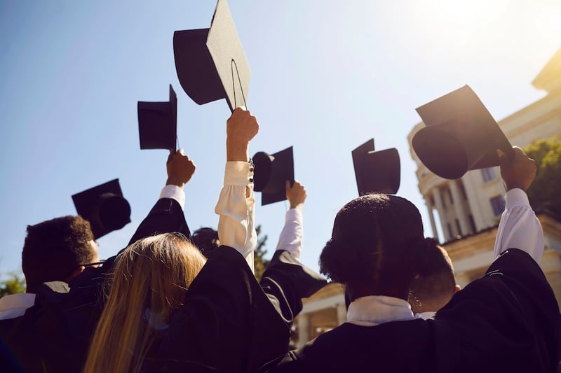 Class of 2026 Could Borrow $43,500 for a Bachelor's Degree, NerdWallet Projects | Source: The College Investor