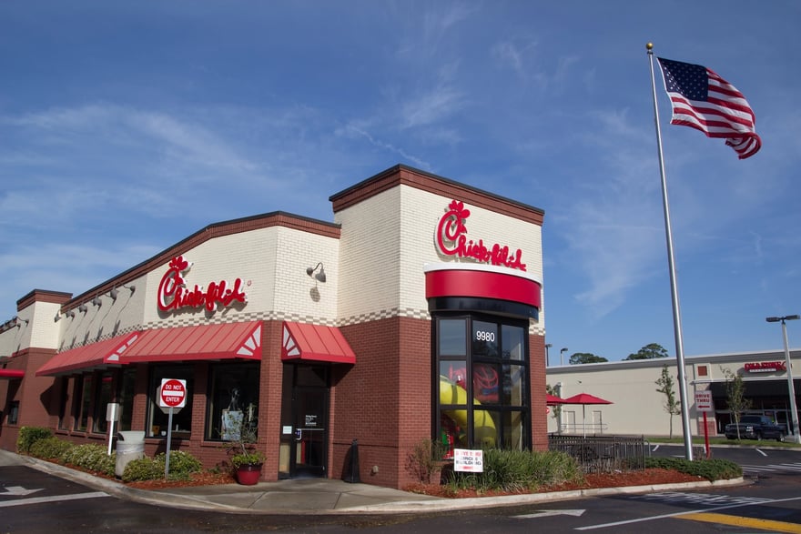 Depositphotos_43167131_XL A Chick-fil-A fast food restaurant in Jacksonville. Chick-fil-A, specializing in chicken sandwiches, has over 1,700 restaurants in 38 U.S. states and the District of Columbia. — Photo by ventanamedia