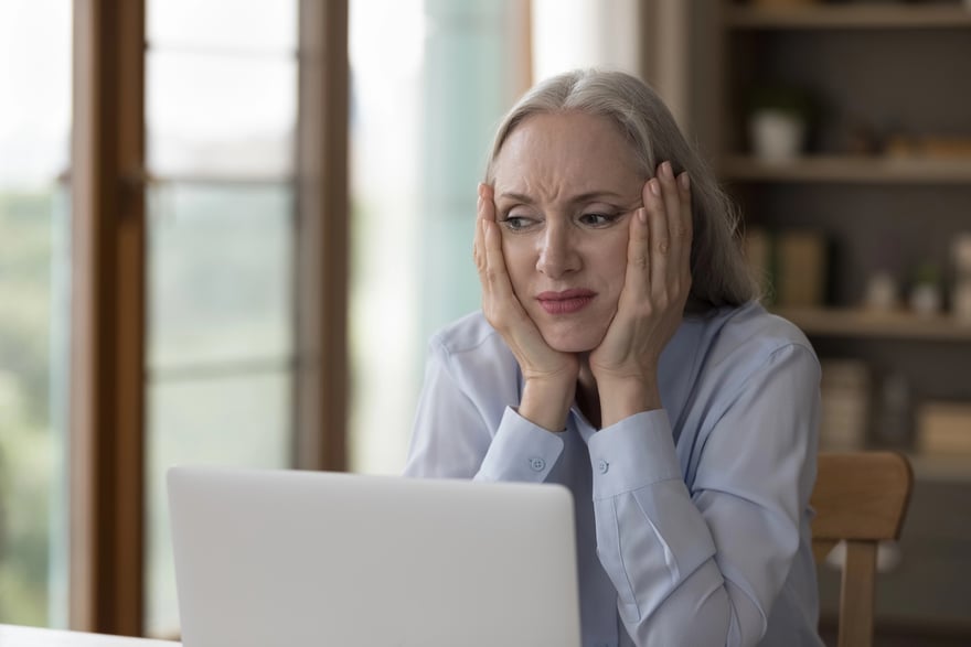 Frustrated borrower in the student loan chaos | Photo: fizkes