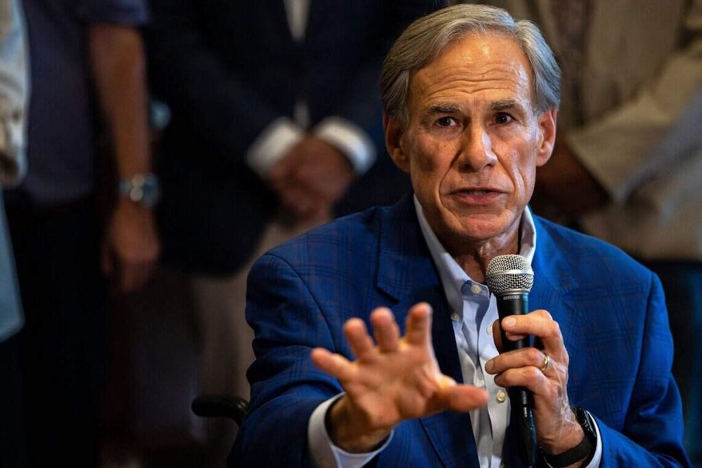 Texas Gov. Greg Abbott speaks during a press conference on Wednesday, July 29, 2026, in Fort Worth, Texas. (Elvis Martinez-Cartagena/Fort Worth Star-Telegram/TNS/ABACAPRESS.COM - NO FILM, NO VIDEO, NO TV, NO DOCUMENTARY. No Use: Paris Match, Public, Voici, Closer, Gala, Elle, PDV and Le Point.